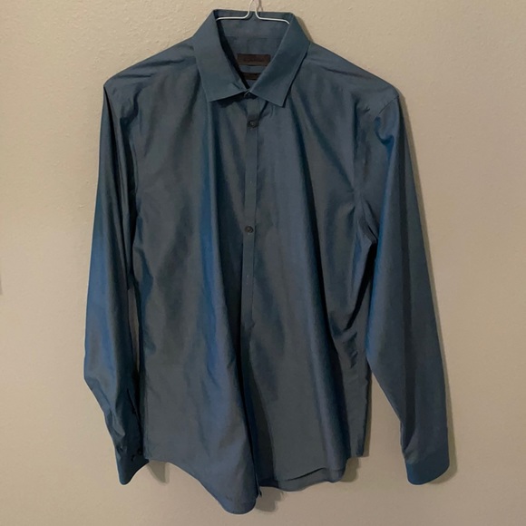 Men’s Calvin Klein Slim Tall Button Dress Shirt - Picture 1 of 3